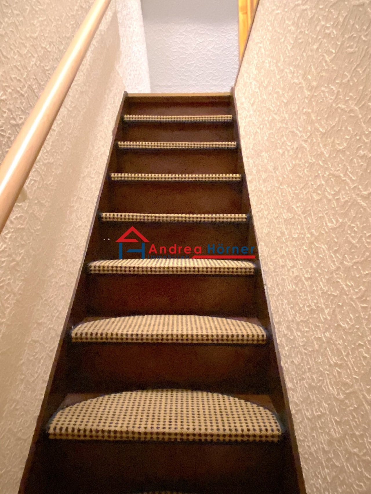 Treppe zum Dachgeschoss Treppe zum Dachgeschoss